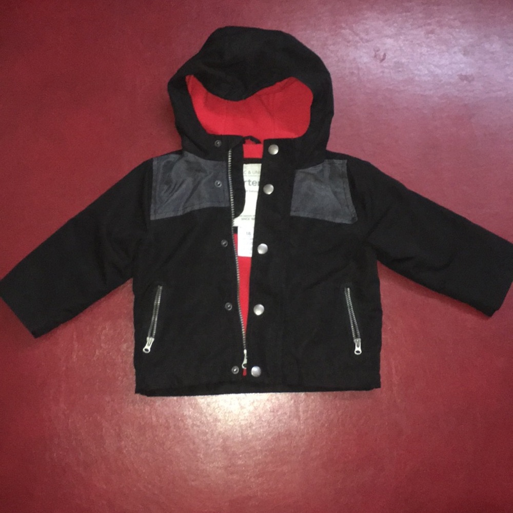 🔥Carter’s Boy 18mon mid-weight jacket Fall ready